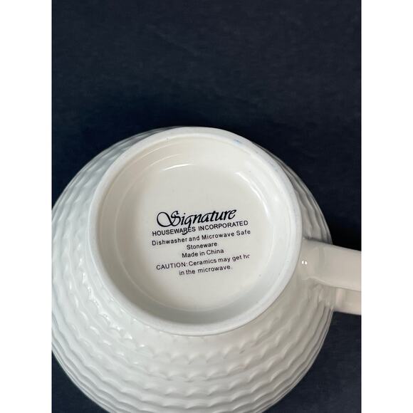 Embossed Mug White Red Geometric Pattern Inside Scalloped Footed Coffee Cup - Picture 5 of 7